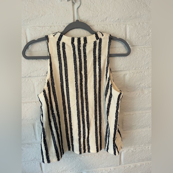 Madewell Top - Picture 2 of 3